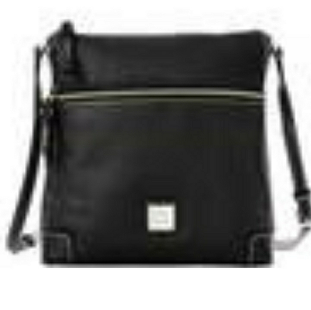 Pebble Grain Crossbody